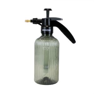 1.2 litre plastic plant mister with pressure pump and adjustable nozzle to enable you to spray plants with any water amount, from a fine mist to a stream.