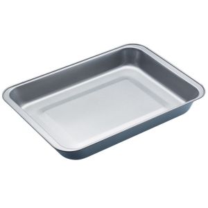 Rectangular steel roasting pan tray with a non-stick coating from KitchenCraft.